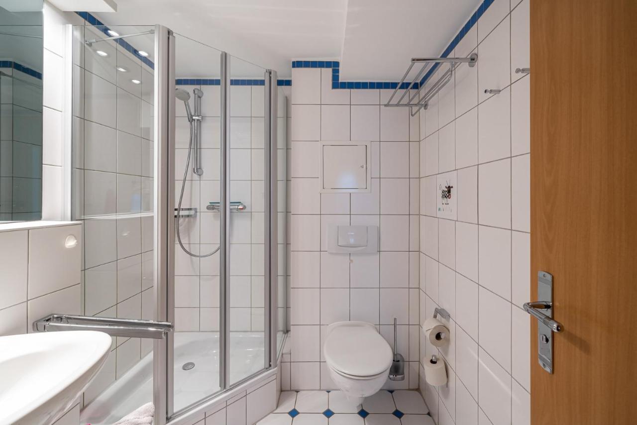 Haus Sonnenschein Goehren Apartment ภายนอก รูปภาพ