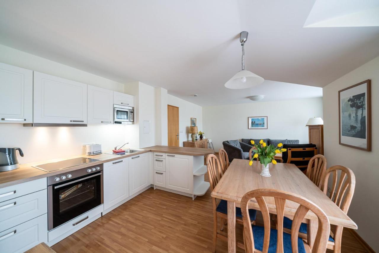 Haus Sonnenschein Goehren Apartment ภายนอก รูปภาพ