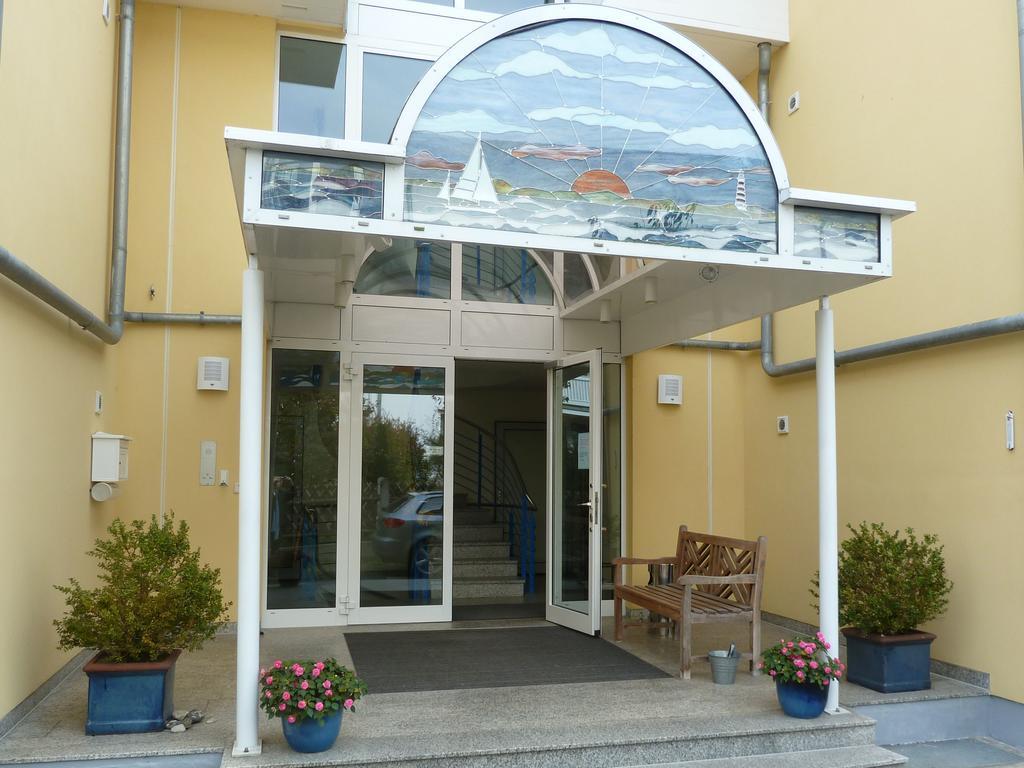Haus Sonnenschein Goehren Apartment ภายนอก รูปภาพ